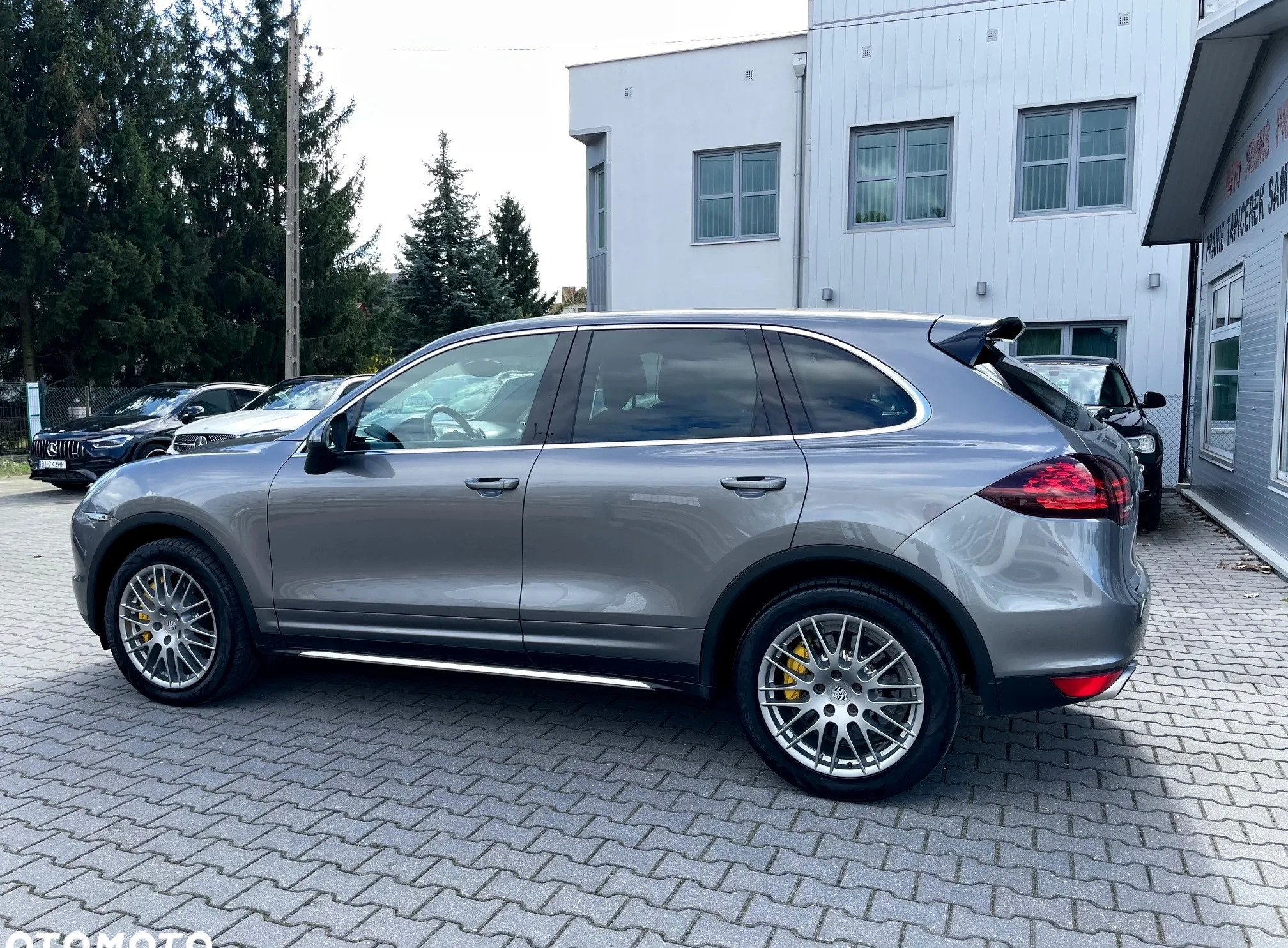 Porsche Cayenne cena 119900 przebieg: 186000, rok produkcji 2011 z Witnica małe 137